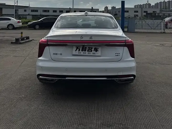 HongQi H5 2023 1.5T HEV Zhilian Flag Collar Edition 4