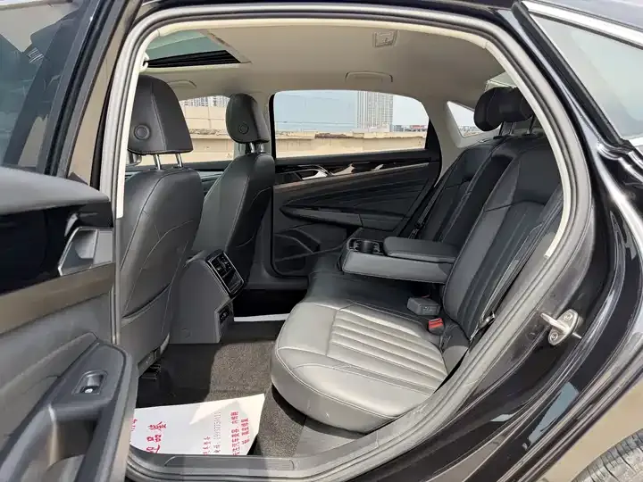 Passat 2020 to 280TSI Business Edition VI 6