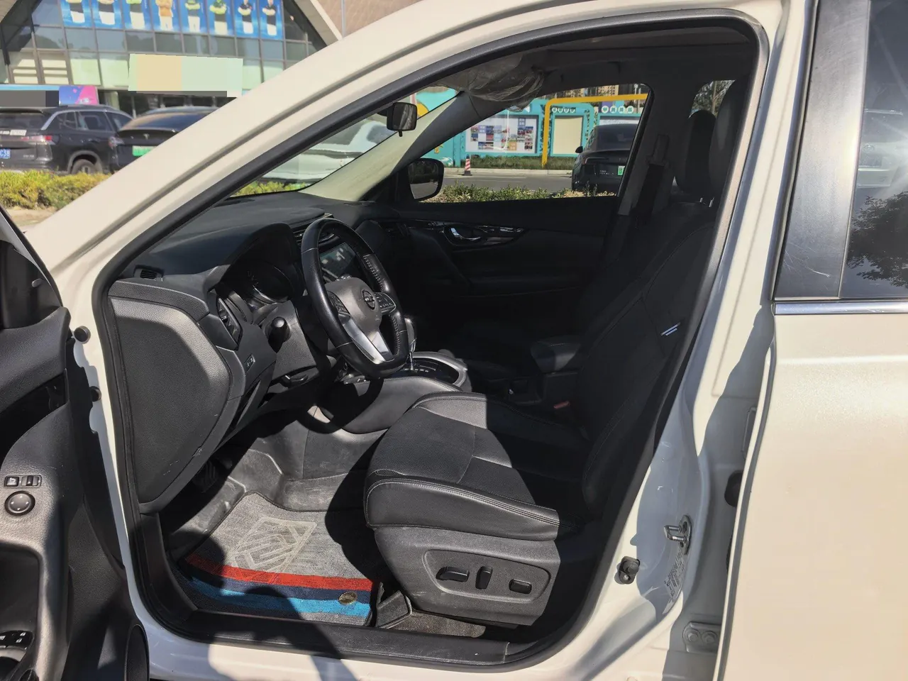 Nissan 2023 Qijun Classic 2.0 Stepless Two-Drive Intelligent Joint Premium Edition Automatic Gear 9