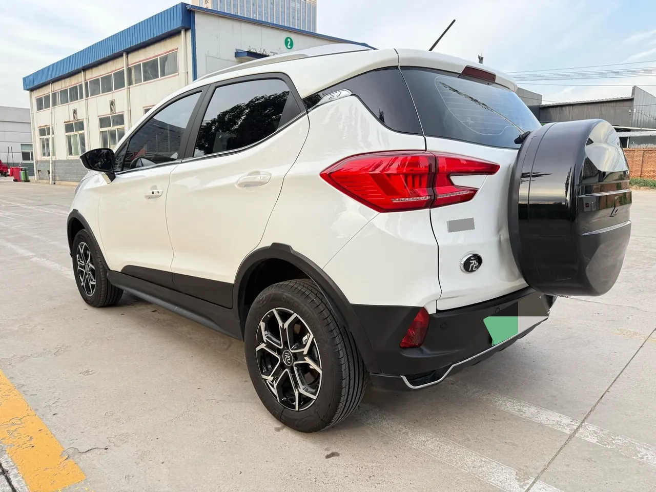 BYD Yuan Pro 2023 Yuan Pro 401KM Honorable Automatic Gear 9