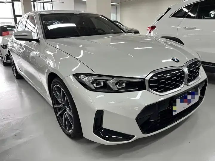 BMW 3 Series 2024 325Li M Sports Suit 2