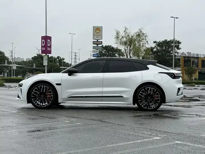Zeekr 001 2024 YOU Edition 100kWh Four-wheel Drive 5