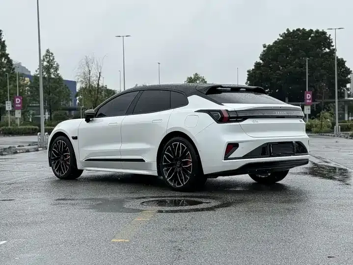 Zeekr 001 2024 YOU Edition 100kWh Four-wheel Drive 8
