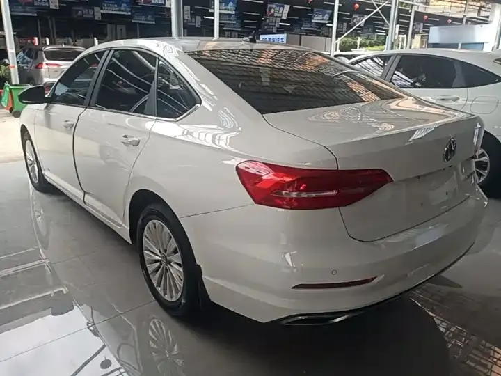 Langyi 2021 1.5L Automatic Vision Edition 5