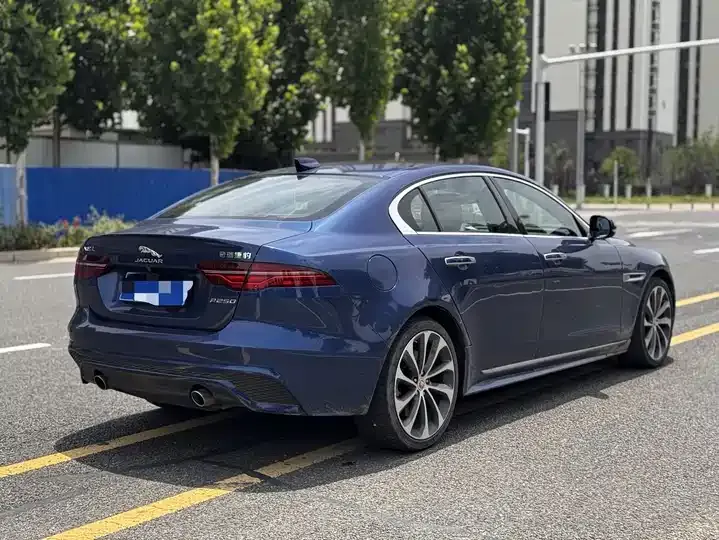 Jaguar XEL 2021 2.0T 250PS R-DYNAMIC SE Technology Sports Edition 10