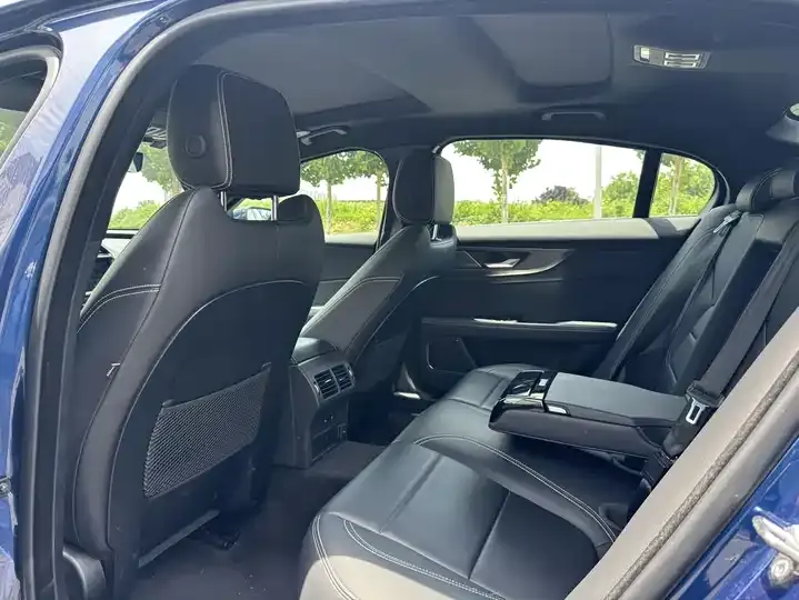 Jaguar XEL 2021 2.0T 250PS R-DYNAMIC SE Technology Sports Edition 7