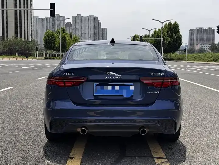 Jaguar XEL 2021 2.0T 250PS R-DYNAMIC SE Technology Sports Edition 9