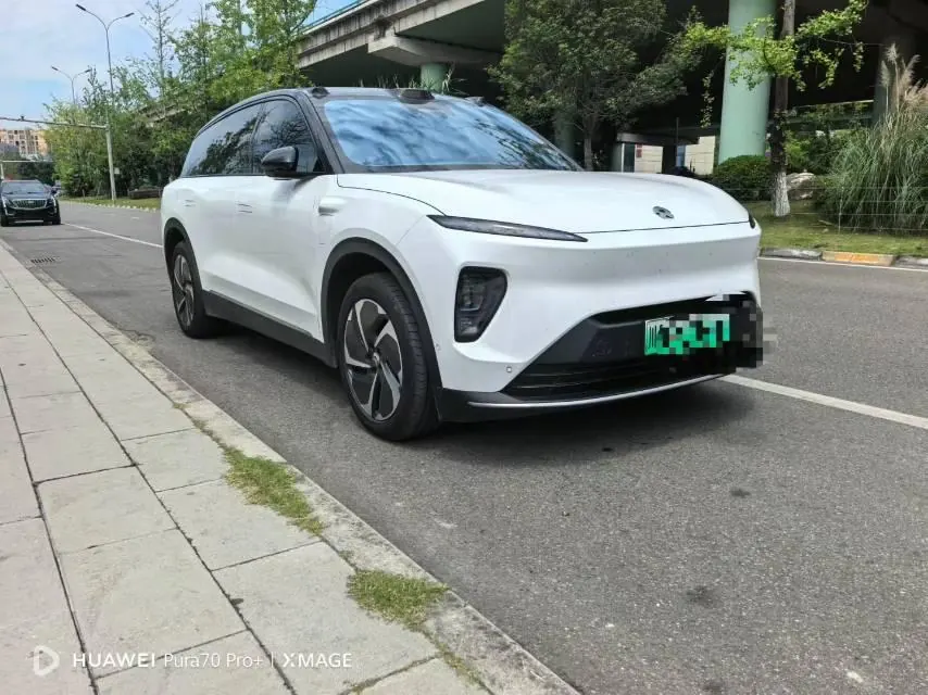 NIO 2023 ES8 75kWh automatic 3