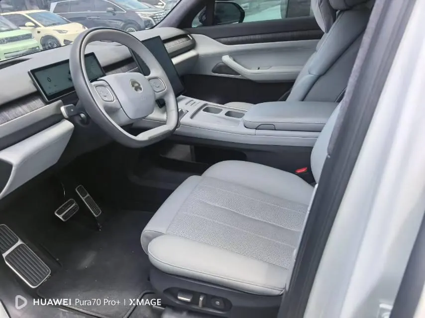 NIO 2023 ES8 75kWh automatic 4