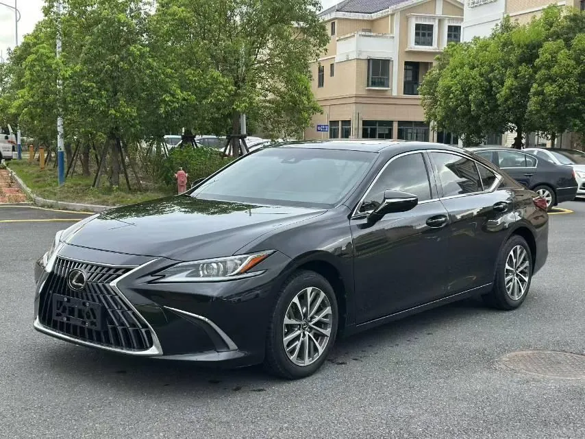 Lexus ES (Imported) 2023 ES200 2.0 Stepless Premium Edition Automatic Gear - View 1