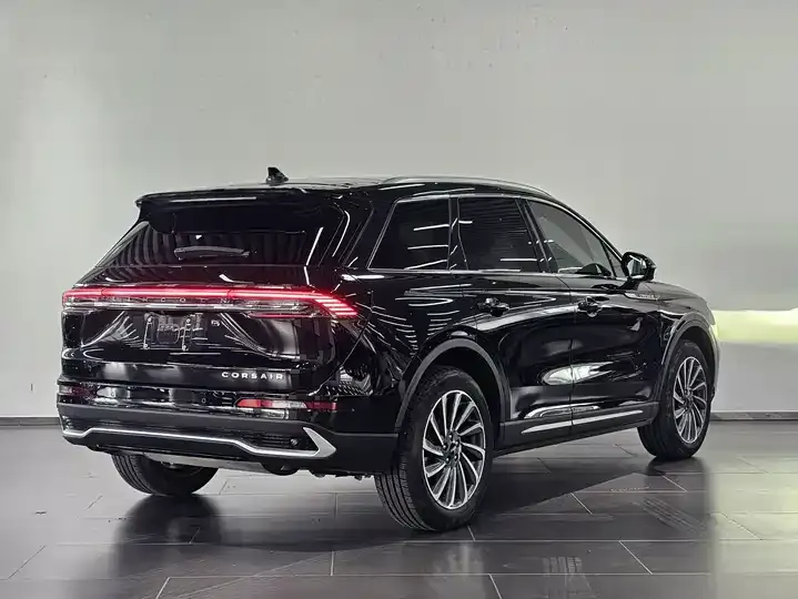 Adventurer 2023 2.0T Two-Drive Elegant Edition 3