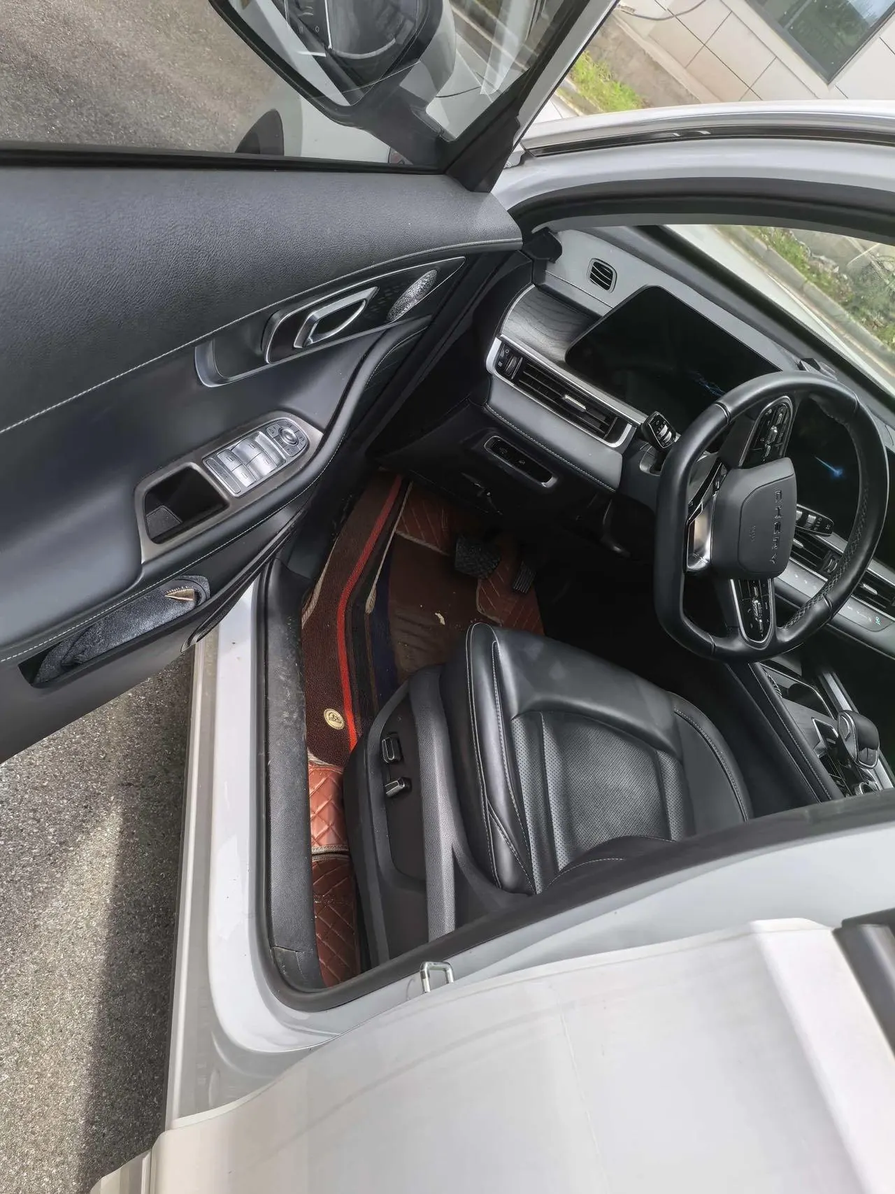 Open image lightbox: Chery 2022 Ruihu 8 PRO 1.6T 290T Two-Drive Sky Edition 5-seat Automatic Gear