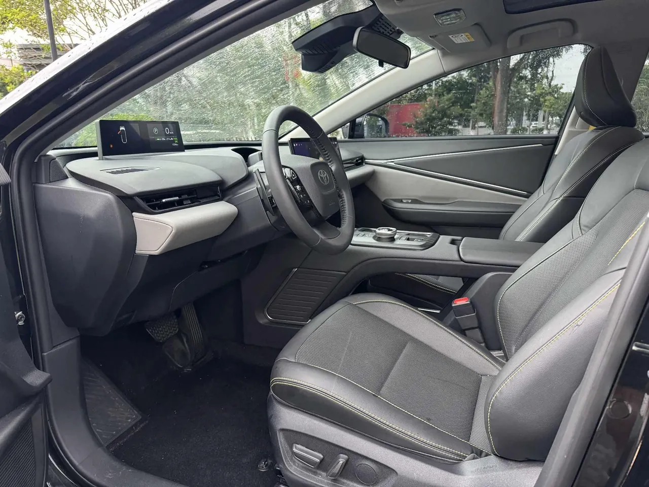 Toyota 2025 bZ 5 550 PRO automatic gear 4