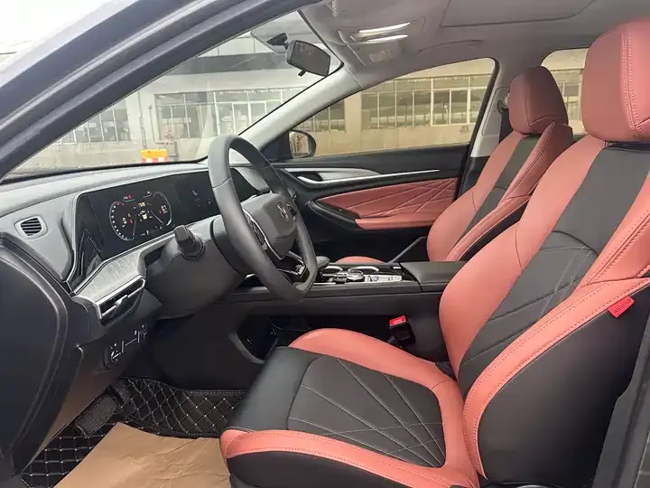 Yidong 2024 1.5T GDI Automatic Honor Model 5