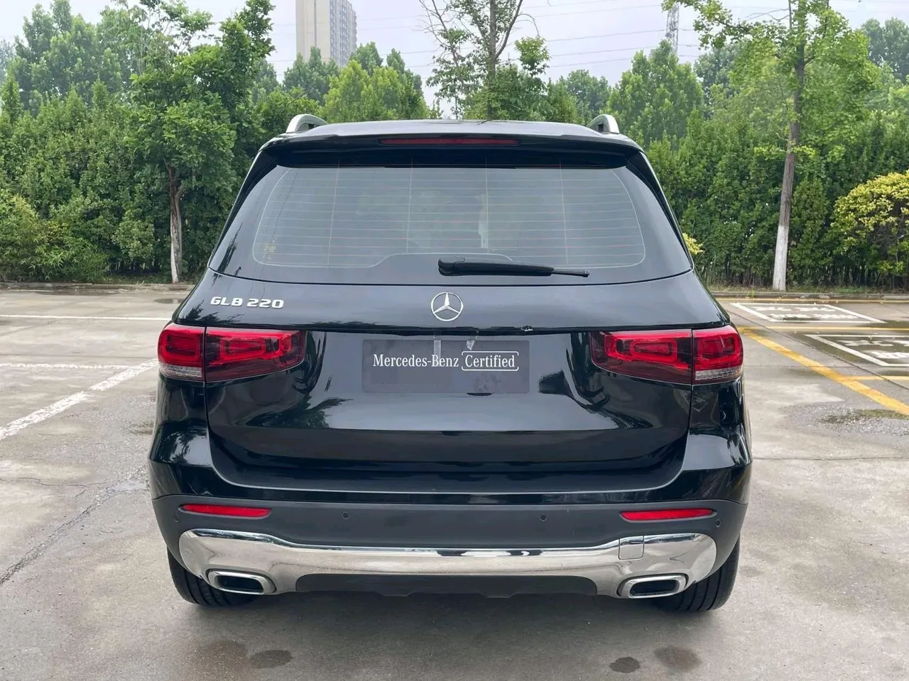 Mercedes Benz 2023 GLB 220 2.0T Dynamic Automatic 5