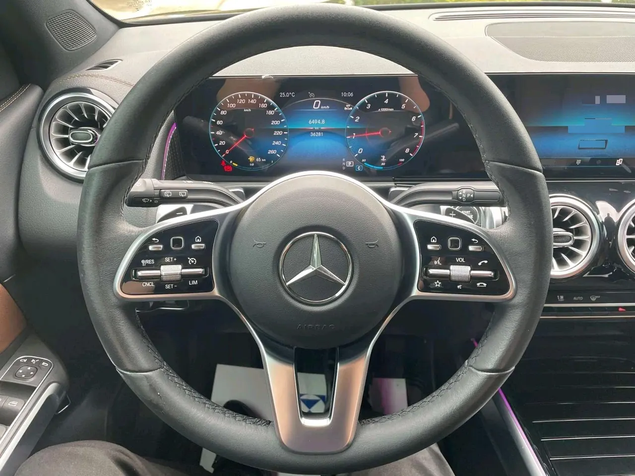 Mercedes Benz 2023 GLB 220 2.0T Dynamic Automatic 8