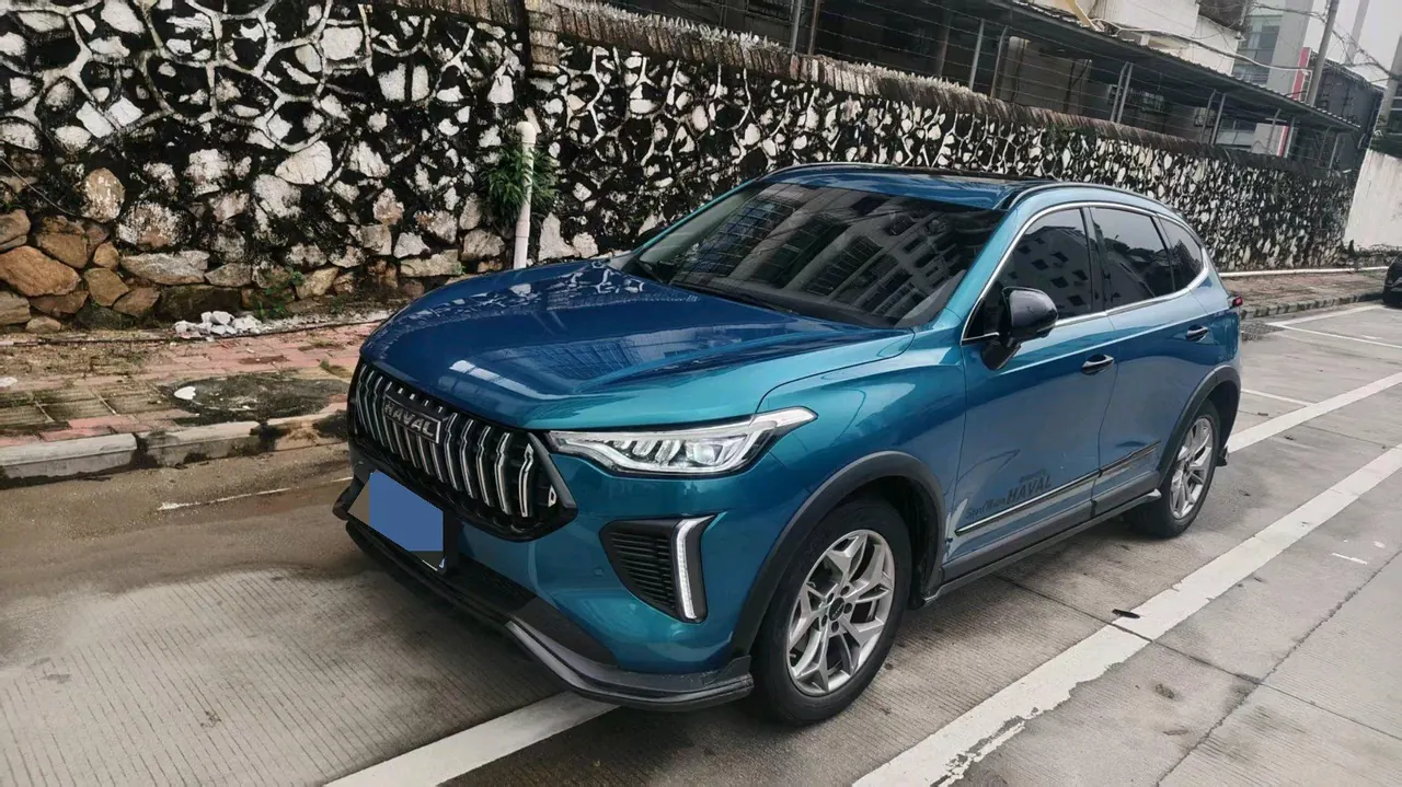 Open image lightbox: Haval 2022 red rabbit 1.5T strength version copper rabbit automatic gear