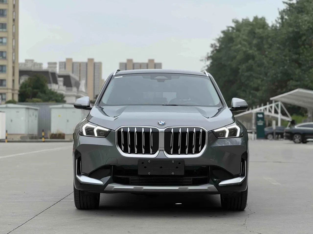 BMW 2023 X1 sDrive20Li 1.5T X Design Package Automatic Transmission 2