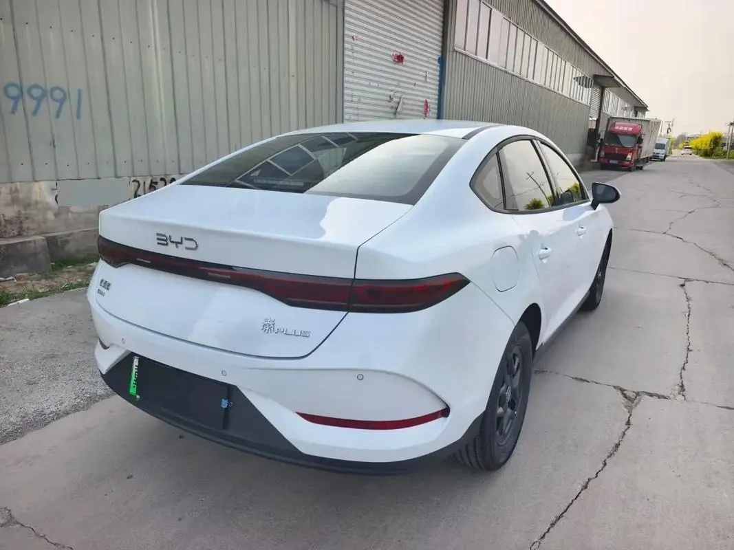 BYD 2026 Qin PLUS DM-i 1.5 stepless 210KM aggressive automatic gear 5