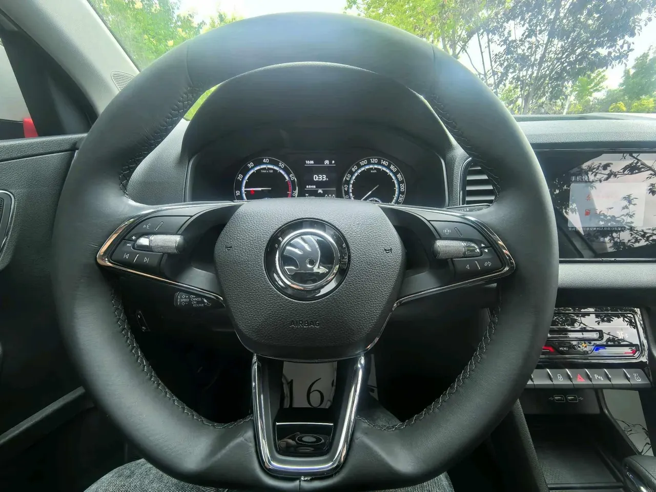 Skoda 2022 Keluoke 1.4TSI TSI280 Premium Edition Automatic Gear 17
