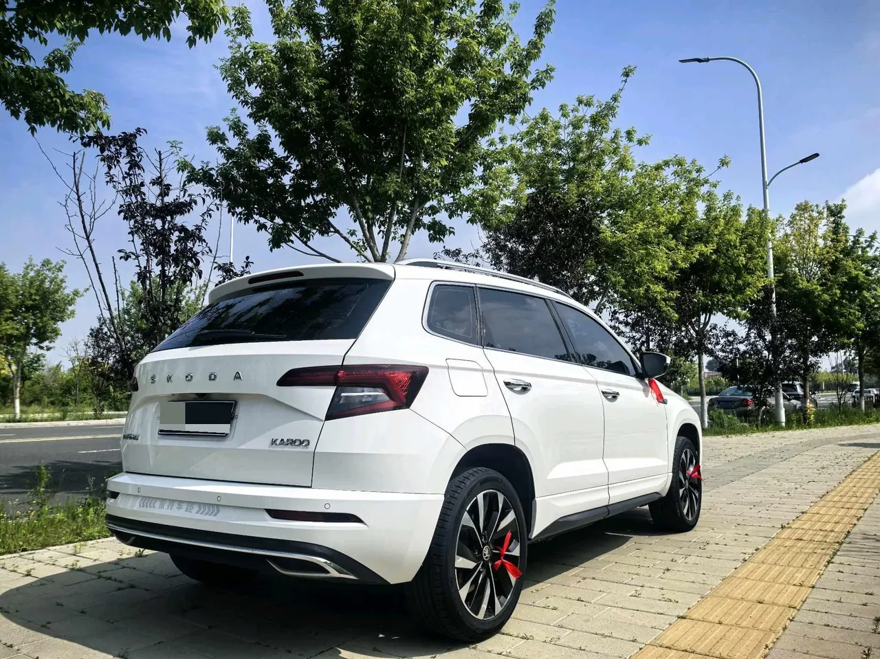 Skoda 2022 Keluoke 1.4TSI TSI280 Premium Edition Automatic Gear 6