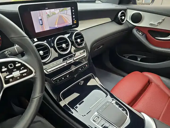 Mercedes Benz GLC Coupe 2020 GLC 260 4MATIC Coupe SUV 12