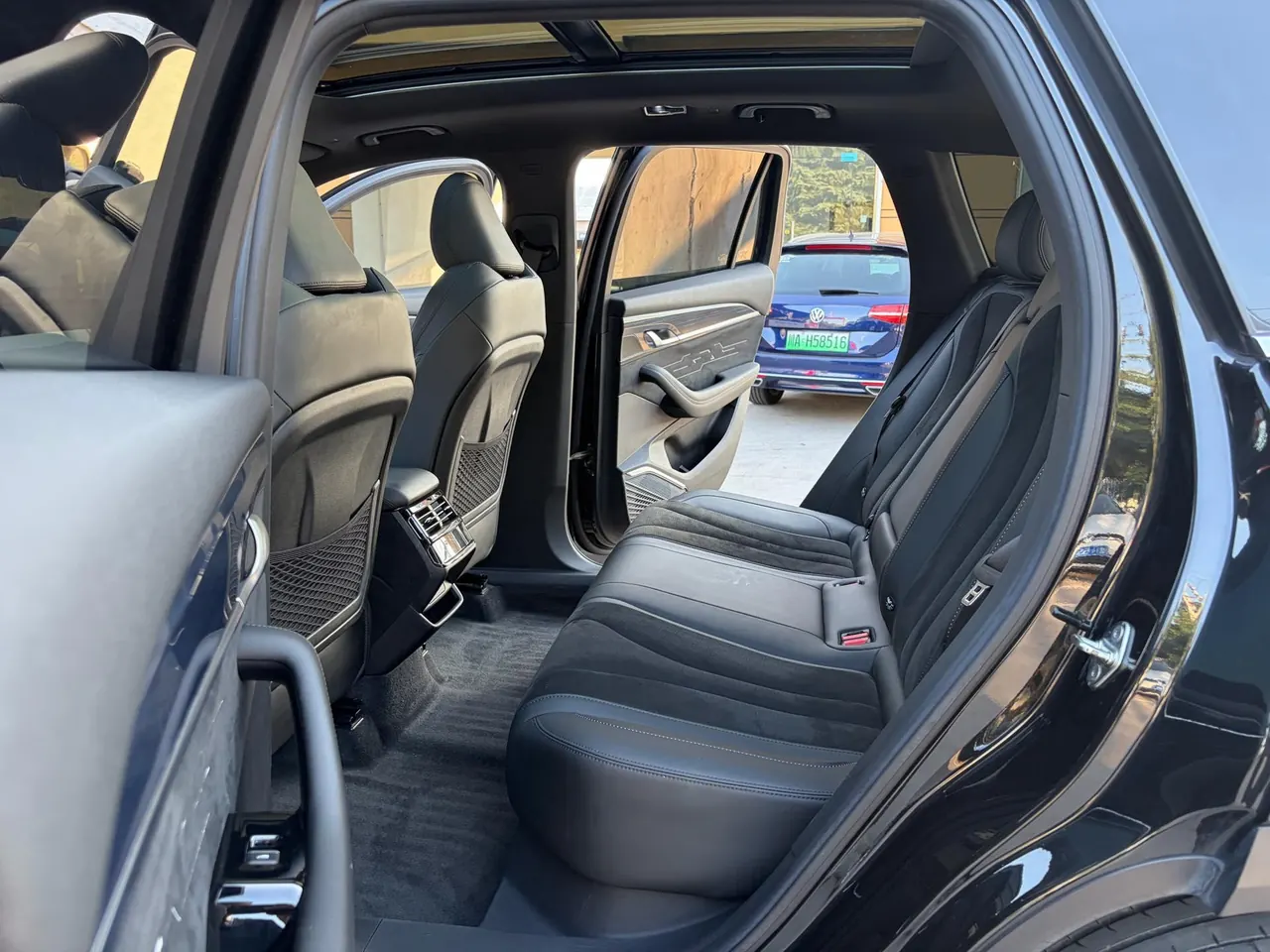 Geely 2024 XingyueL (Monjaro) 2.0TD High Power Two-Drive Enovate Edition Automatic Transmission 2