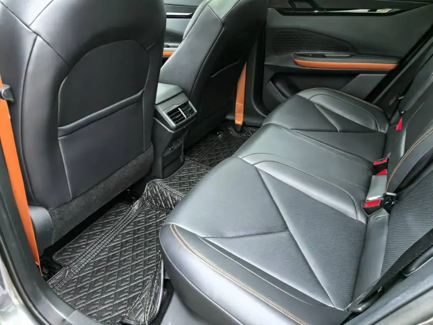 ChangAn 2022 UNI-V 1.5T honorable automatic gear 9