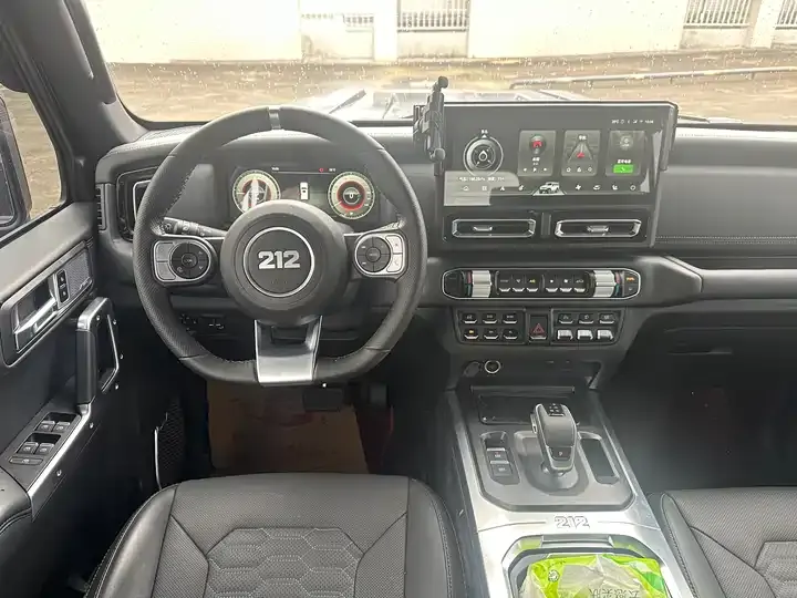 212 T01 2025 2.0T Diesel Edition 4