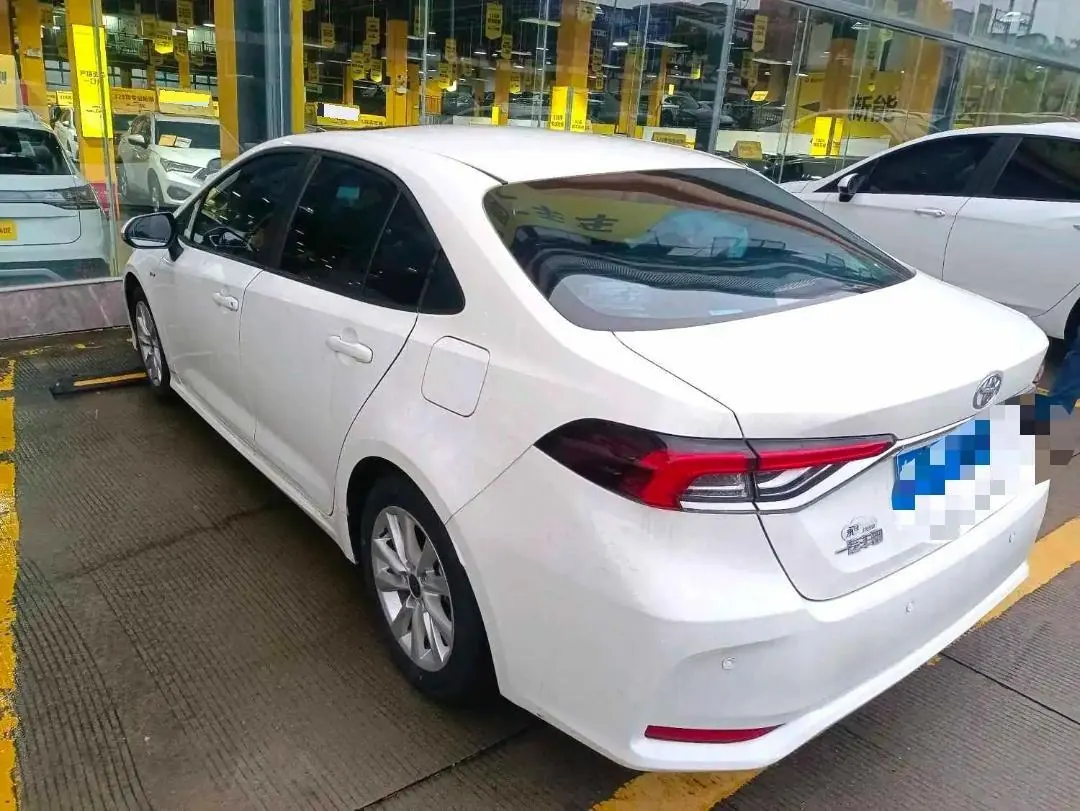 Toyota 2024 Corolla Double Engine 1.8 Stepless Intelligent Electric Hybrid Elite Automatic Gear 5