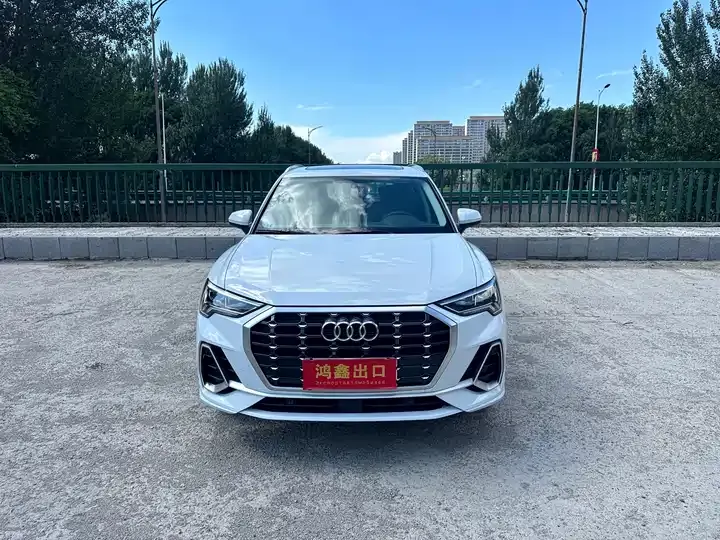 Audi Q3 2023 35 TFSI Fashion Dynamic (1.4T) 2