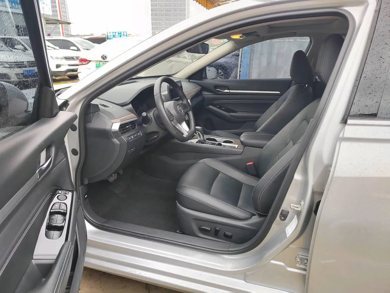 Nissan 2022 Teana 2.0 Stepless XL-TLS Pleasant Edition Automatic Gear 3