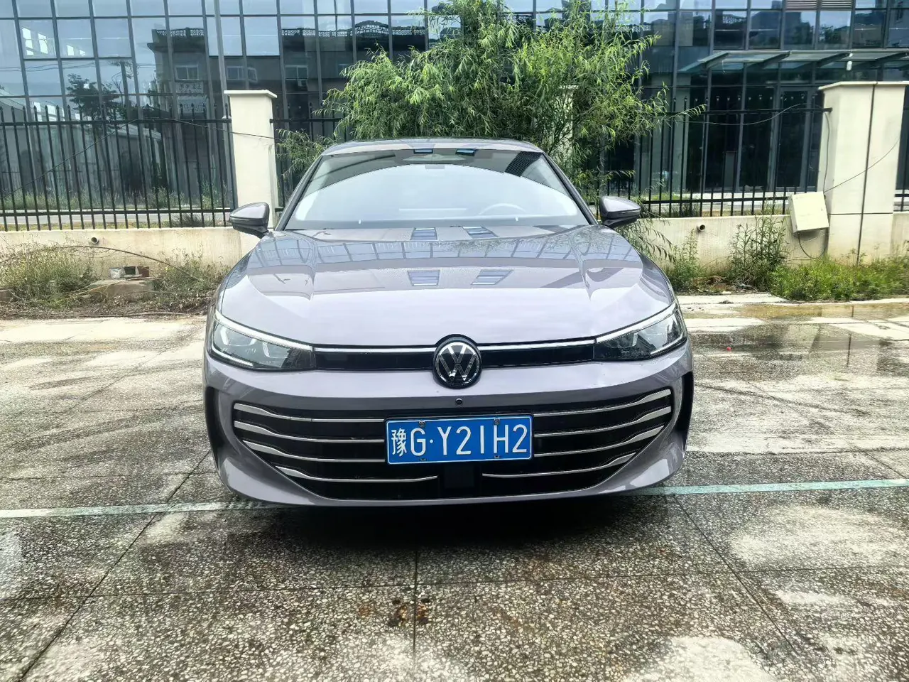 Volkswagen 2025 Passat Pro 2.0TSI 380TSI Dragon Edition Automatic 2