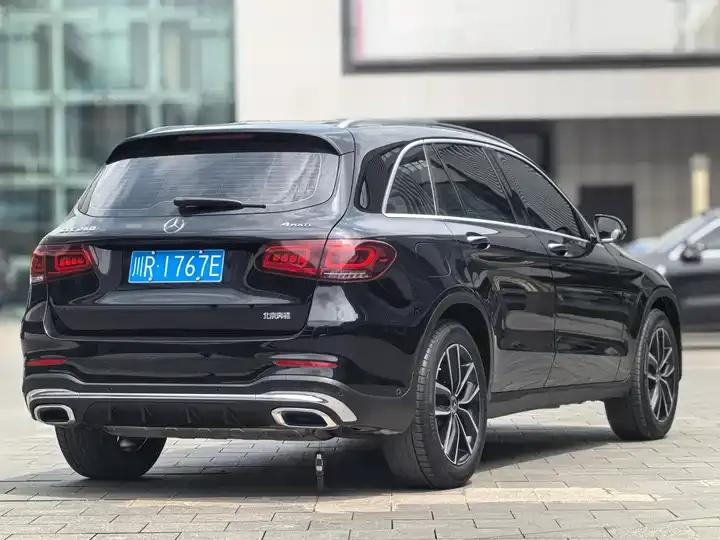 Mercedes Benz GLC 2021 GLC 260 L 4MATIC Luxury 9