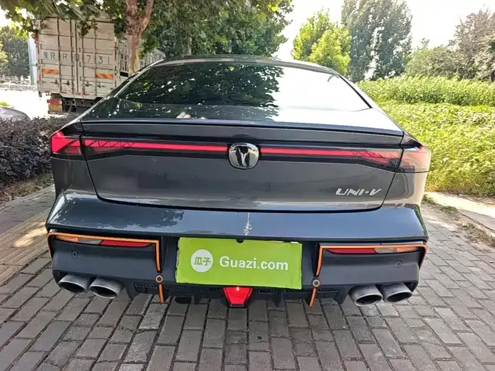 ChangAn UNI-V 2022 1.5T Sports Edition 6