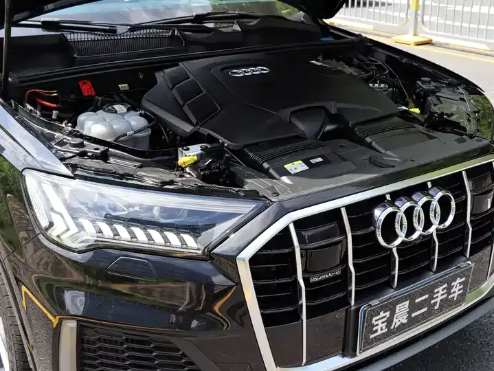 Audi Q7 2021 55 TFSI quattro S line Premium Model 10