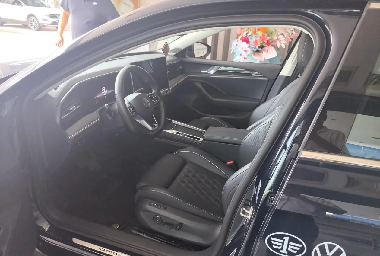 Volkswagen 2024 Magotan 2.0TSI 380TSI Extreme Edition Automatic 4