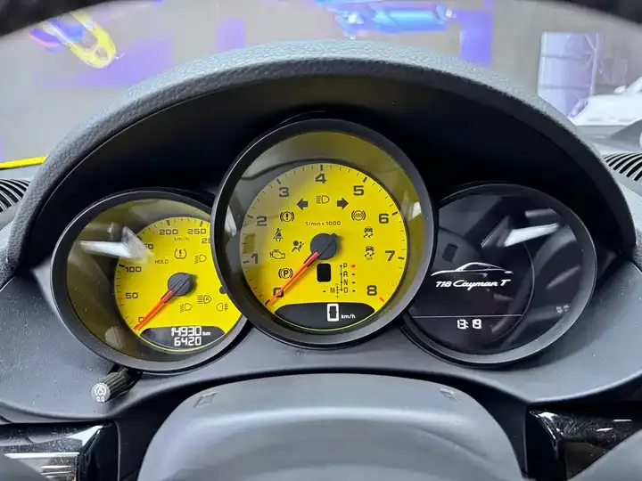 Porsche 718 2019 Cayman T 2.0T 7