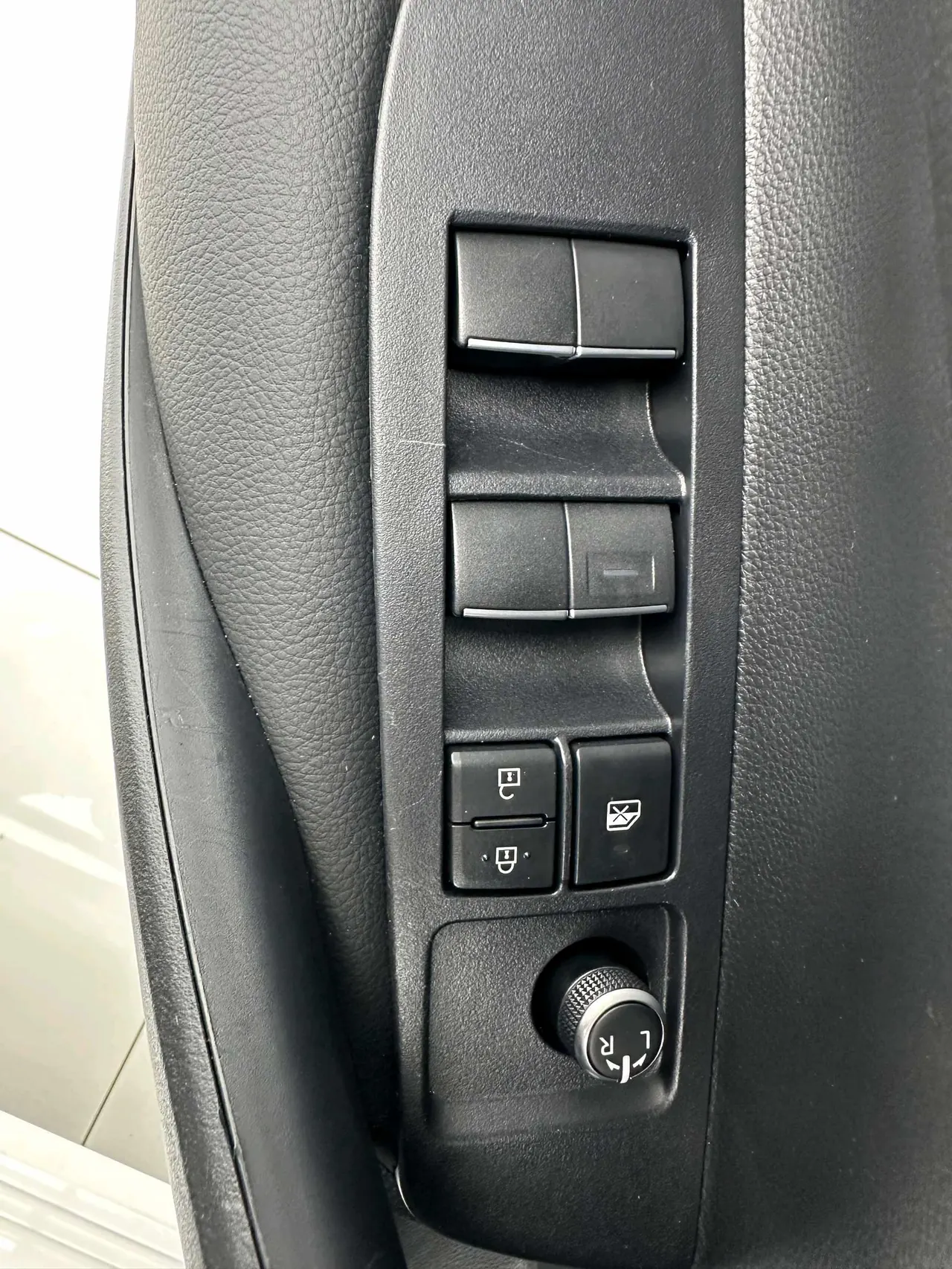 Toyota 2021 corolla 1.2T stepless elite PLUS version of automatic gear 11