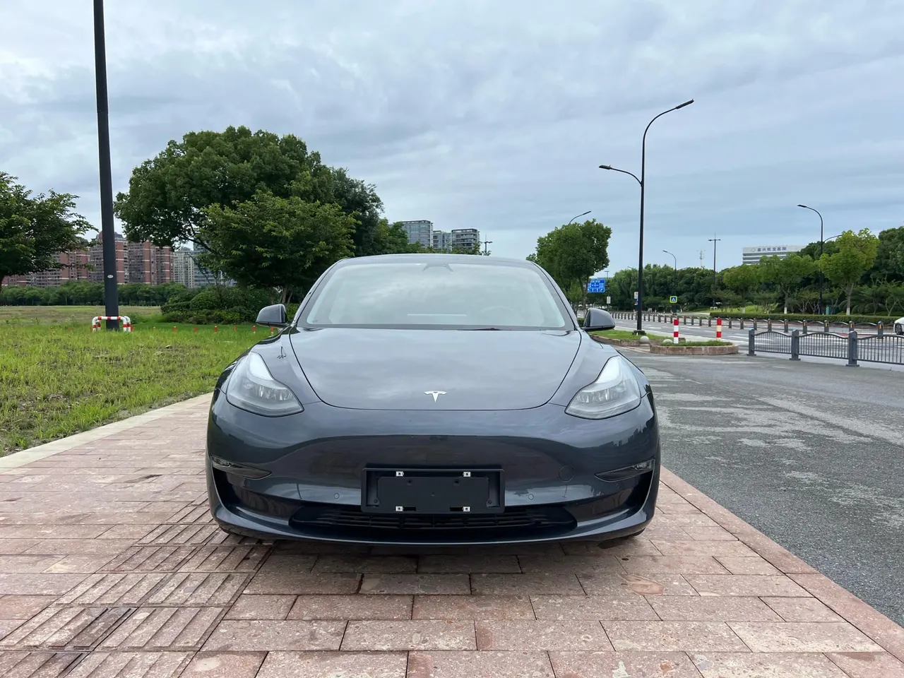 Tesla 2021 Model 3 Performance high-performance all-wheel drive version (facelift) automatic gear 2