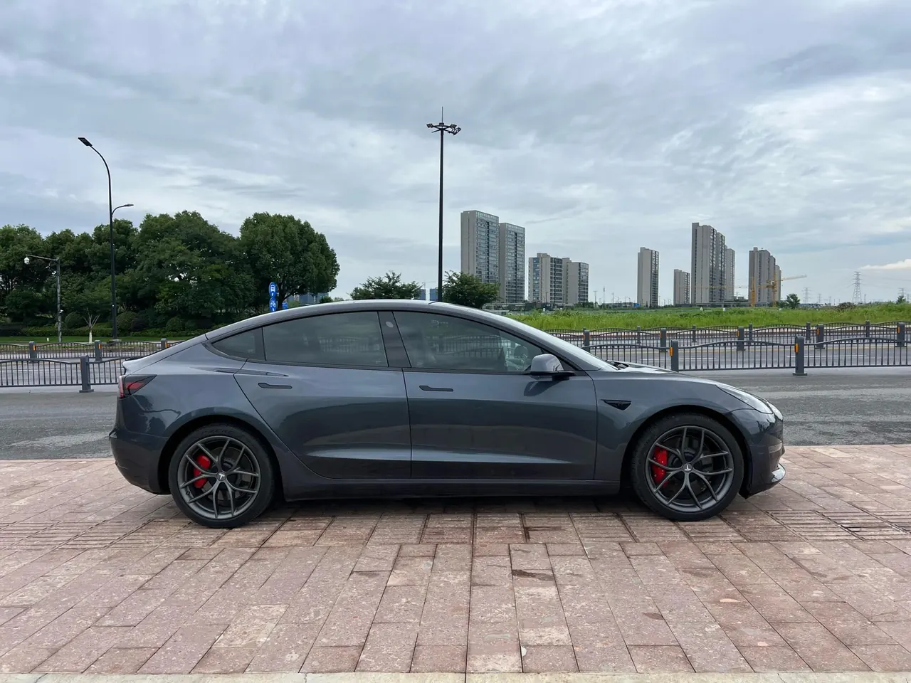 Tesla 2021 Model 3 Performance high-performance all-wheel drive version (facelift) automatic gear 5