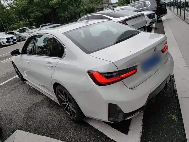 BMW 3 Series 2024 320Li M Sports Suit 5