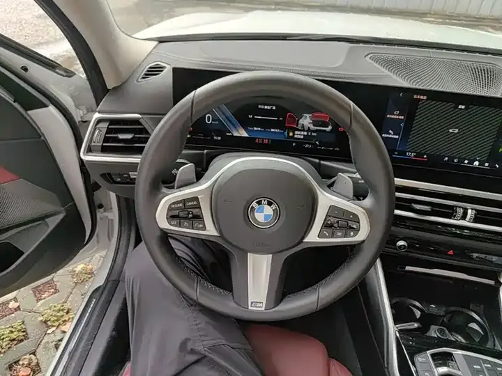 BMW 3 Series 2024 320Li M Sports Suit 11