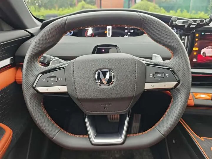 ChangAn UNI-V 2023 1.5T Sports Edition 10