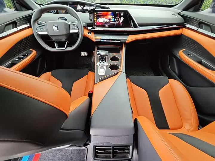 ChangAn UNI-V 2023 1.5T Sports Edition 4