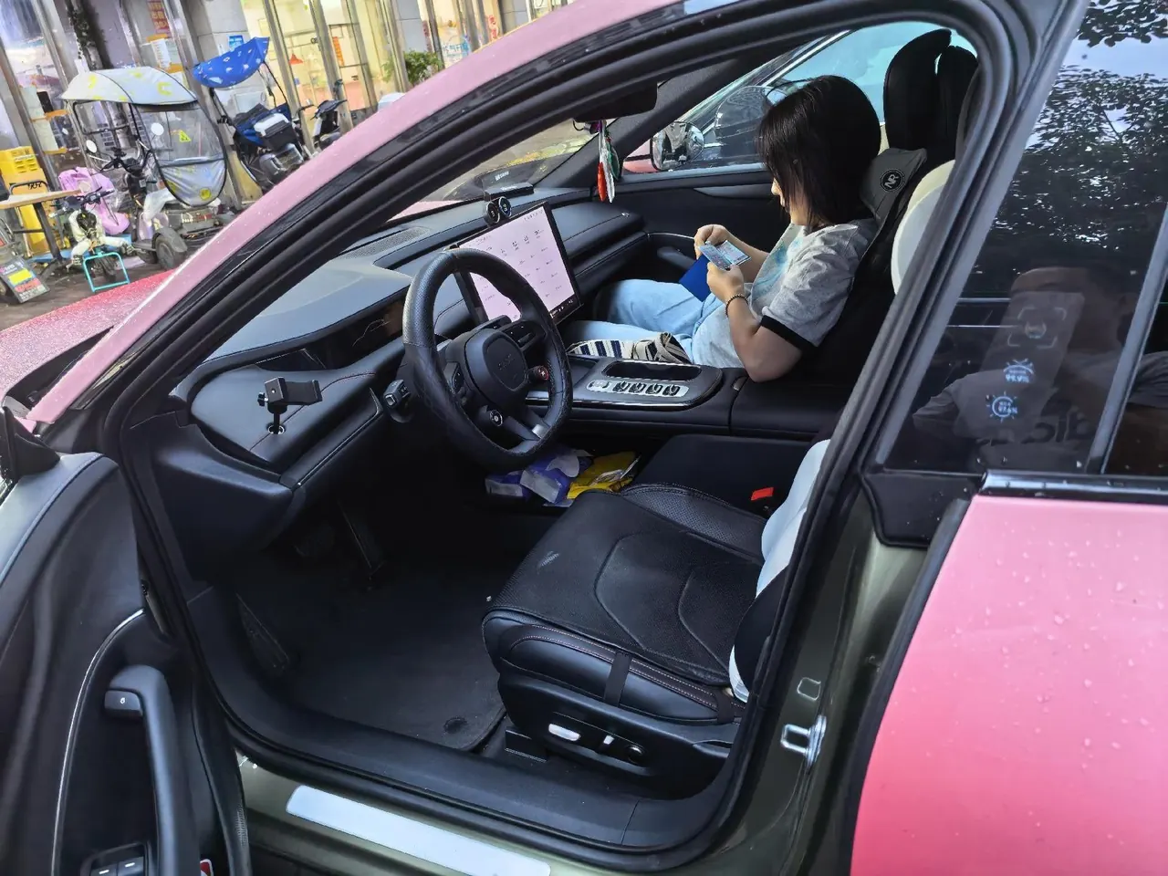 MI 2024 SU 7 830km Rear Drive Ultra Long Endurance High-end Smart Drive Pro Edition Automatic Gear 6