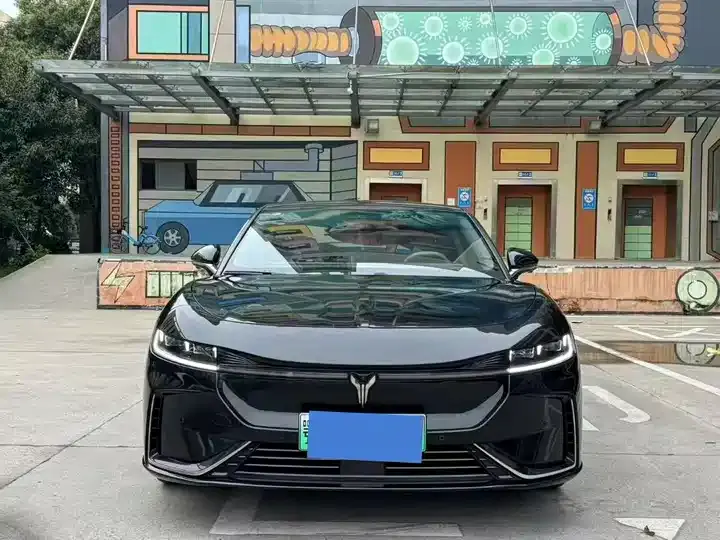 Voyah Chasing Light 2023 Four-wheel Drive Flagship Edition 2
