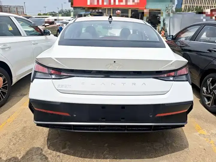 Elantra 2023 1.5L CVT GLX Elite Edition 6