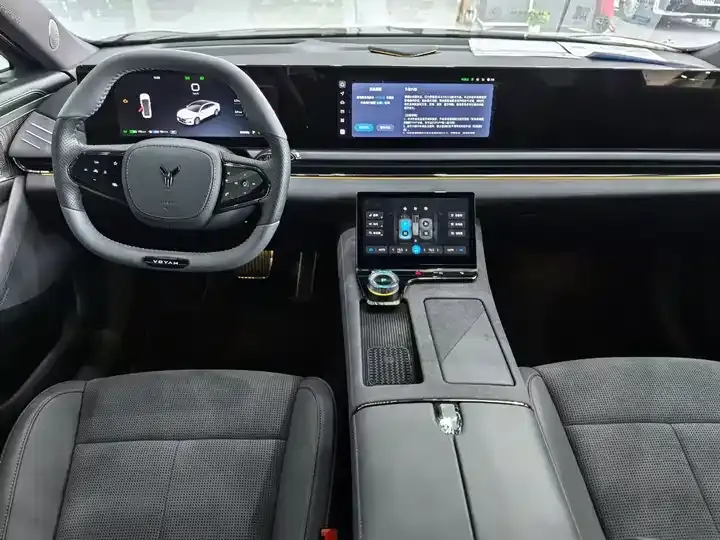 Voyah Chasing Light 2024 PHEV Four-wheel Drive Super Long Endurance Ultimate Edition 5