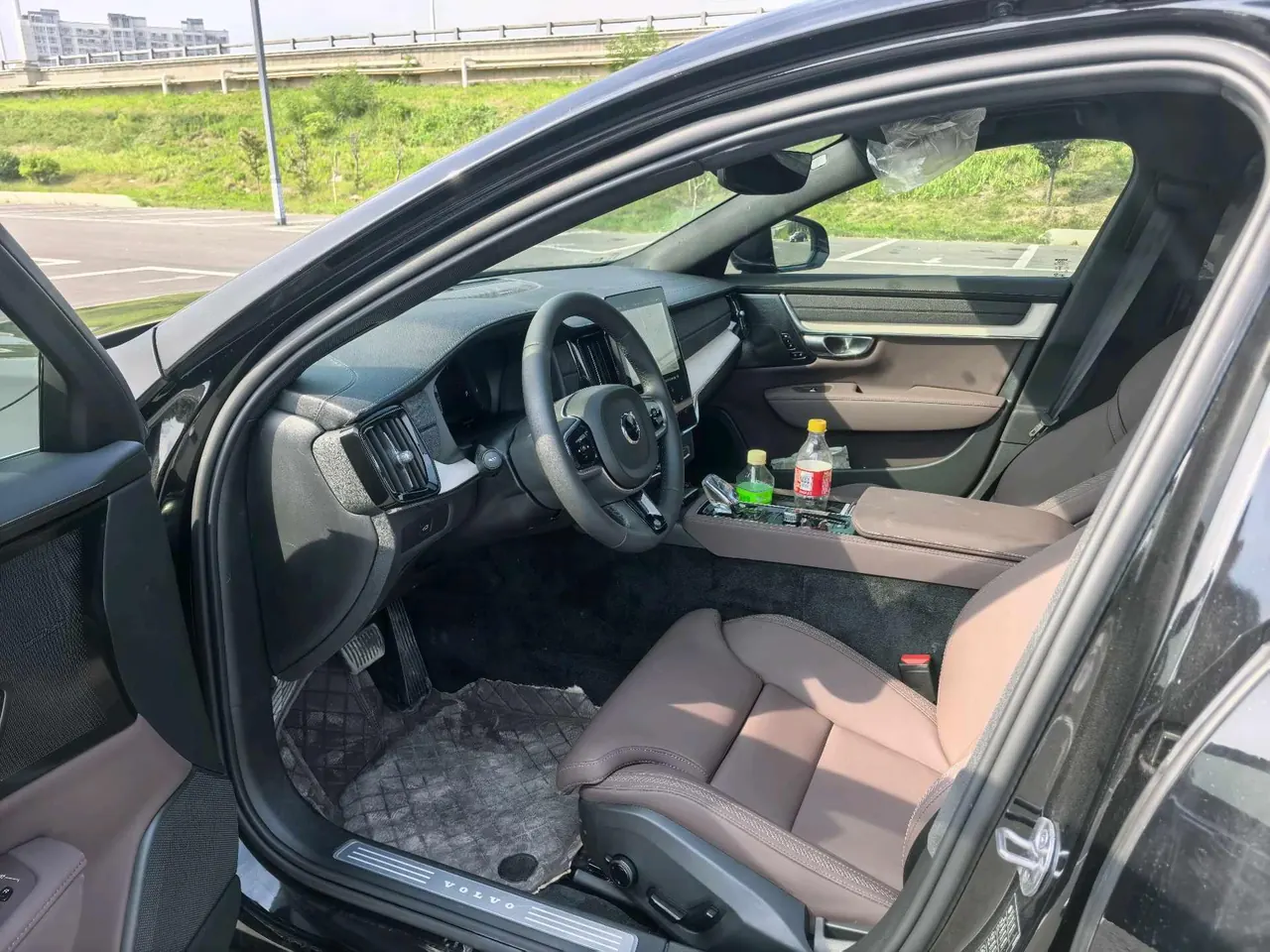Volvo 2026 S90 48V 2.0T B5 Zhiyuan Deluxe Edition Automatic Gear 4